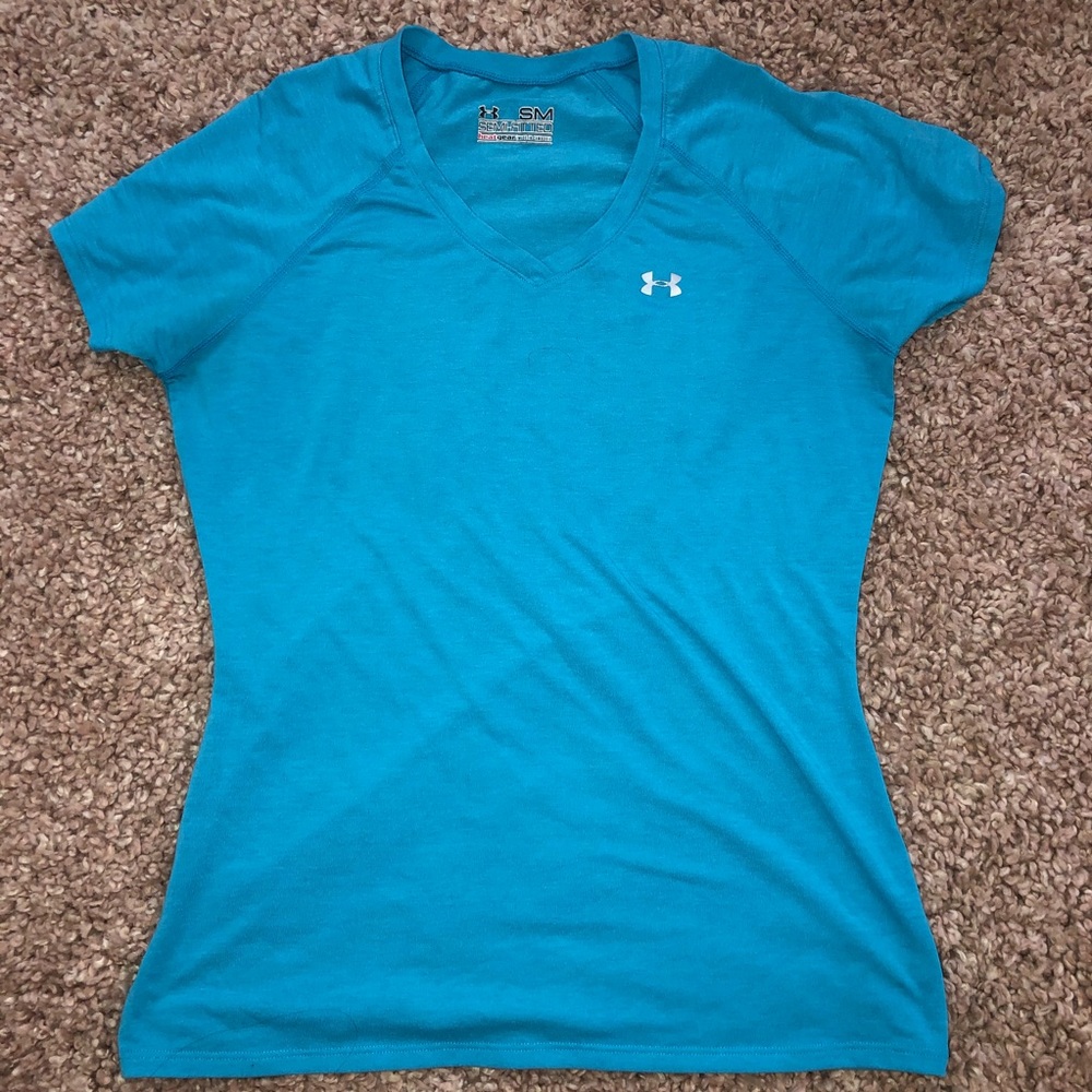 UA tee